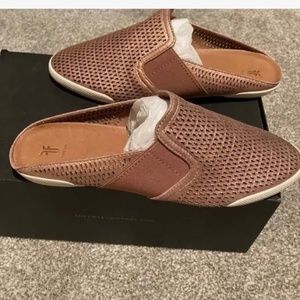 ladies FRYE  Melanie Gore Perforated mules